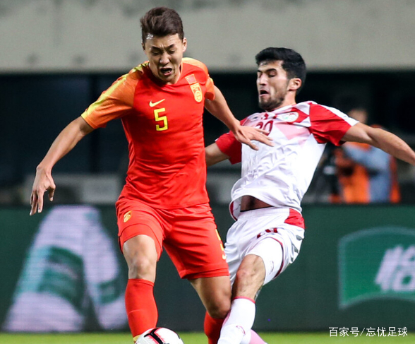 广州队发布备战花絮，清晨临场应变，葡超任务艰巨，心理建设被强调